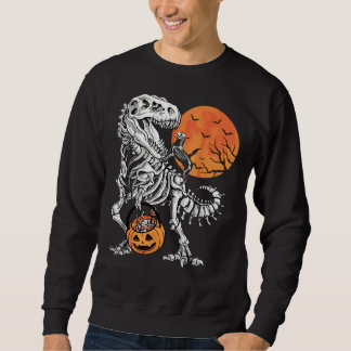 Rottweilers Riding Dinosaur Skeleton Pumpkin Hallo Sweatshirt