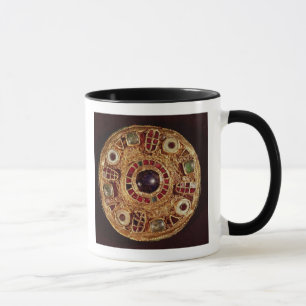 Round brooch mug