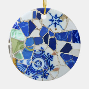 Round Gaudi mosaic ornament