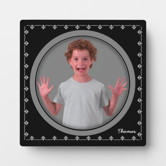 Round Photo Frame Plaque Black (Front)