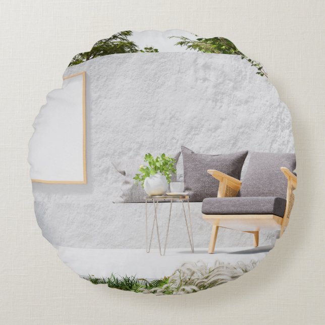 Round Throw Pillow (16") (Front)