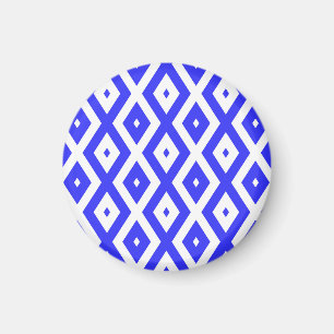 Royal blue and white diamond pattern magnet