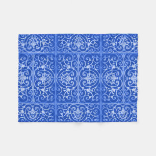 Royal blue scrollwork pattern fleece blanket