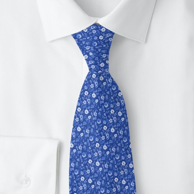 Royal Blue Tiny Flowers Tie (Creator Uploaded)