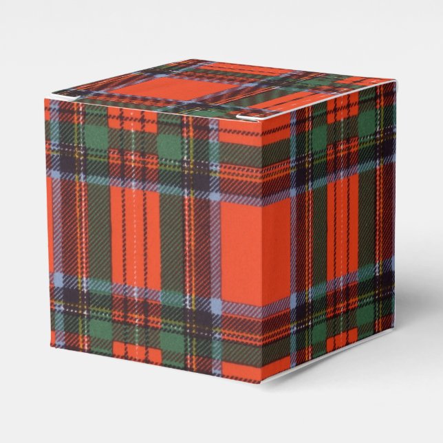 Royal Stewart clan Plaid Scottish tartan Favour Box (Front Side)