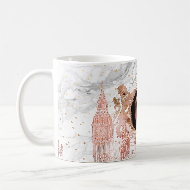 ROYAL WEDDING KISS, HARRY+MEGHAN COFFEE MUG (Left)