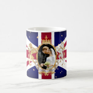 ROYAL WEDDING KISS, HARRY+MEGHAN COFFEE MUG