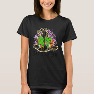 RT Radiology Tech Health Witch Hat for Halloween T-Shirt
