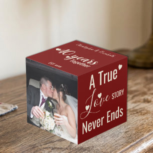 Ruby 40 years anniversary red cream photo cube