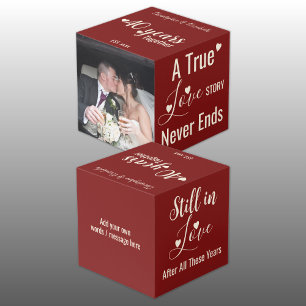 Ruby 40 years anniversary red cream photo cube