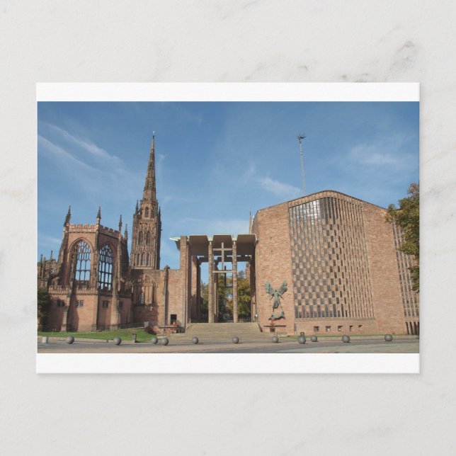 Ruins of bombed St Michael Cathedral, Coventry Postcard (Front)