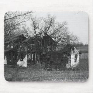 Ruins of farmhouse mouse pad