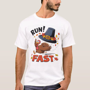 RUN! Fast Turkeys Thanksgiving Family Boys Kids Gi T-Shirt