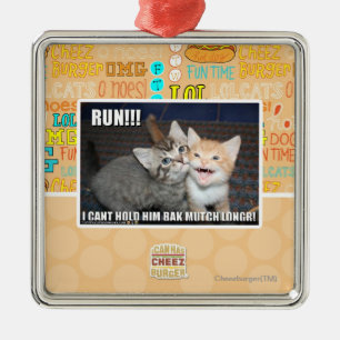 RUN!!! METAL ORNAMENT