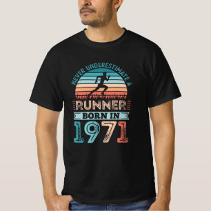 Runner born in 1971 50th Birthday Gift Running Dad T-Shirt
