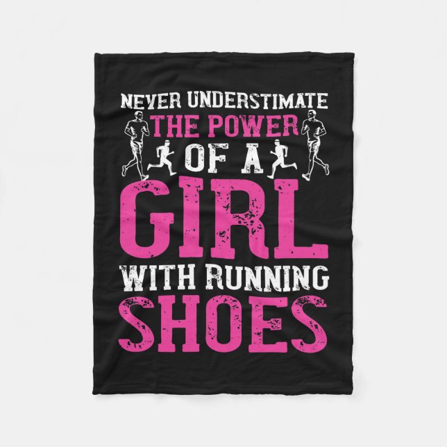 Running - Never underestimate champion Fleece Blanket (Front)