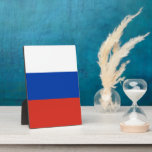 Russia flag plaque<br><div class="desc">An ideal gift for all those who are patriotic of their country!</div>