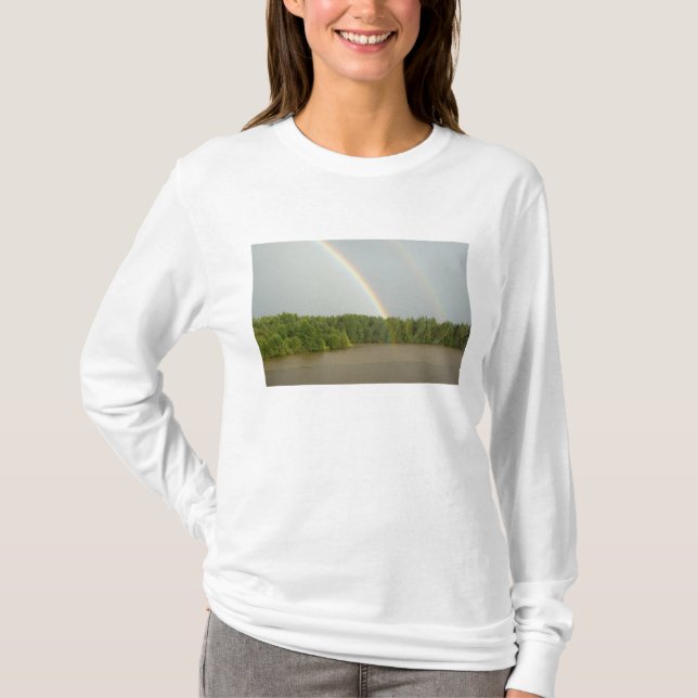 Russia, Typical river views between Goritzy & T-Shirt (Front)