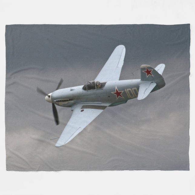 RUSSIAN AIRPLANE FLEECE BLANKET (Front (Horizontal))