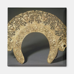 Russian diadem with filigree work magnet