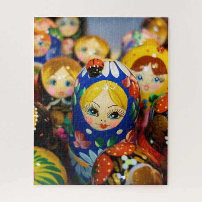 Russian Nesting Dolls Jigsaw Puzzle (Vertical)