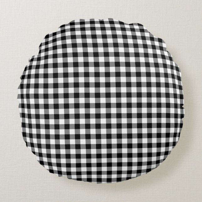 Rustic Black And White Gingham Checked Pattern Round Cushion (Front)