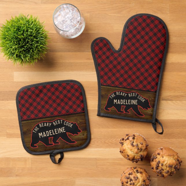 Rustic Buffalo Plaid Wood and Bear with Name Cabin Oven Mitt & Pot Holder Set (Top Down)
