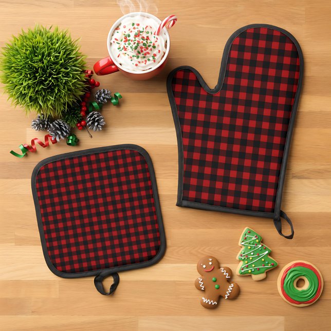 Rustic Christmas Red & Black Buffalo Plaid Oven Mitt & Pot Holder Set (Creator Uploaded)