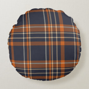 Rustic Christmas/winter plaid Round Cushion