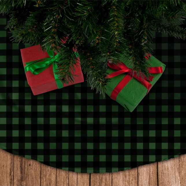 Rustic Green & Black Buffalo Plaid Brushed Polyester Tree Skirt (Creator Uploaded)