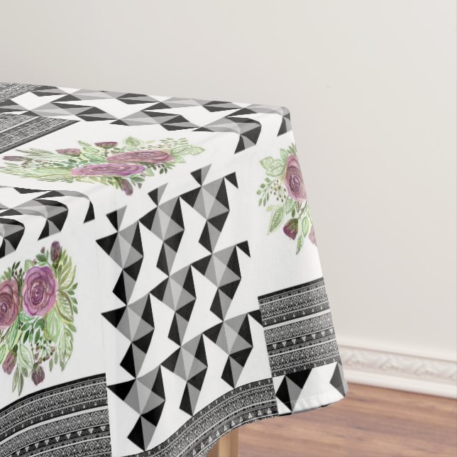 Rustic, patchwork, roses tablecloth (In Situ)