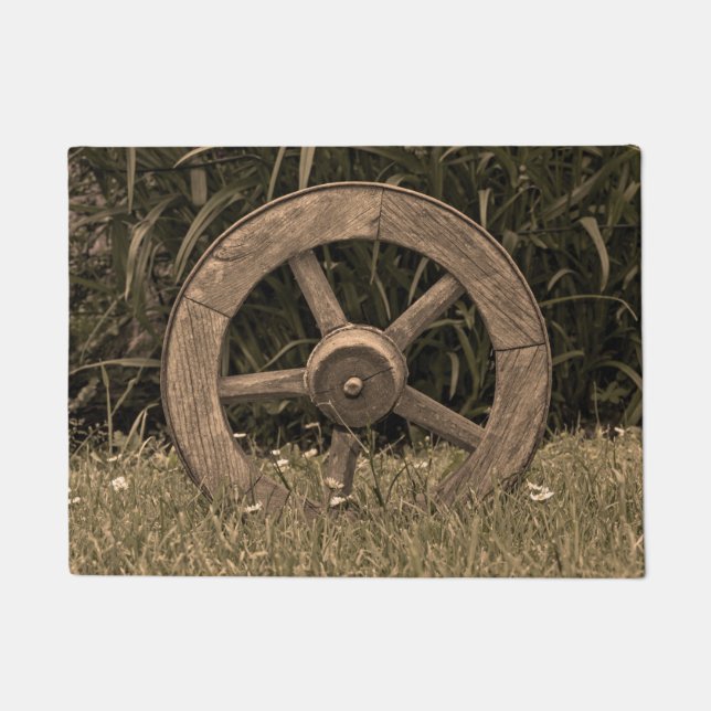 Rustic Wagon Wheel Doormat (Front)