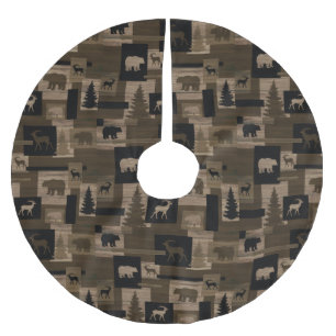 Rustic wood bear moose pattern tree skirt