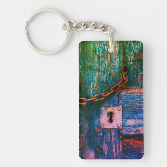 Rustic wood door keyhole and chain keychain (Front)
