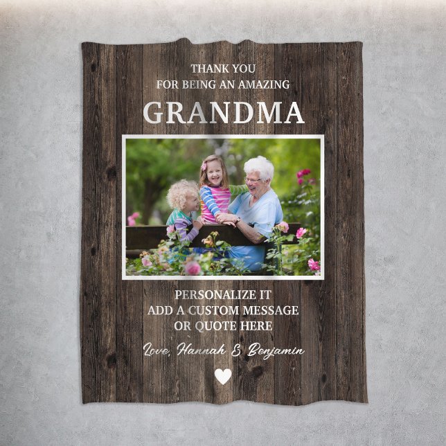 Rustic Wood Grandma Thank You Personalised Fleece Blanket (Rustic Wood Grandma Thank You Personalized Fleece Blanket
)