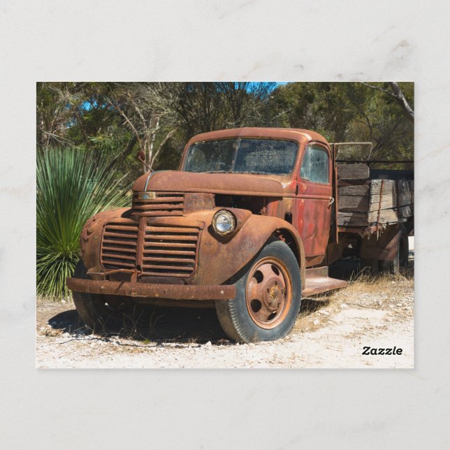 Rusty old truck abandoned in outback Australia. Postcard (Back)