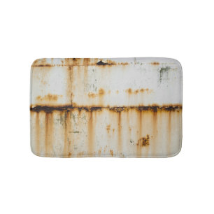 Rusty White Metal: Textured Surface Bath Mat