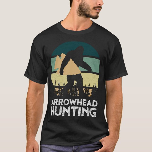 S2 Arrowhead Hunting Arrowheads (80) T-Shirt (Front)