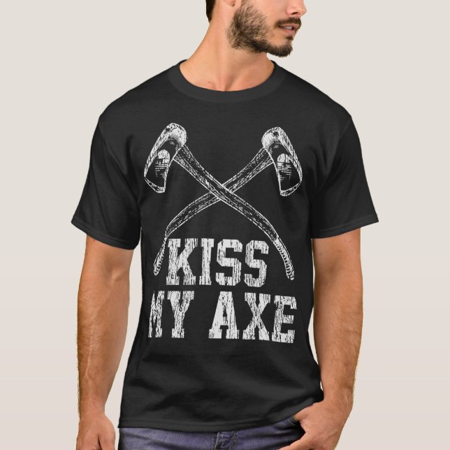 S2 Axe Throwing Axe Thrower Throwing Axes (15) T-Shirt (Front)