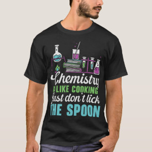 S2 Chemistry Chemist Laboratory Experiment (31) T-Shirt