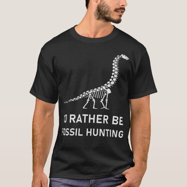 S2 Fossil Hunting Fossils Paleontology (63) T-Shirt (Front)