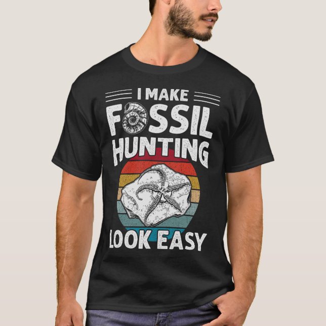 S2 Fossil Hunting Fossils Paleontology (94) T-Shirt (Front)