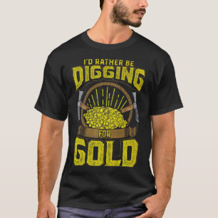 S2 Gold Panning Gold Panner (76) T-Shirt