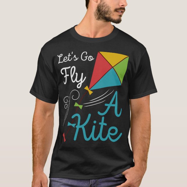 S2 Kite Flying Fly Kites (141) T-Shirt (Front)