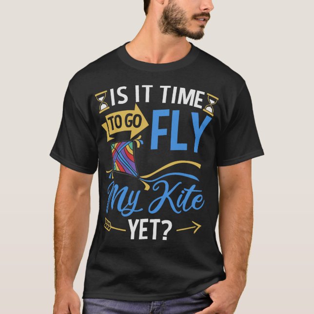 S2 Kite Flying Fly Kites (88) T-Shirt (Front)