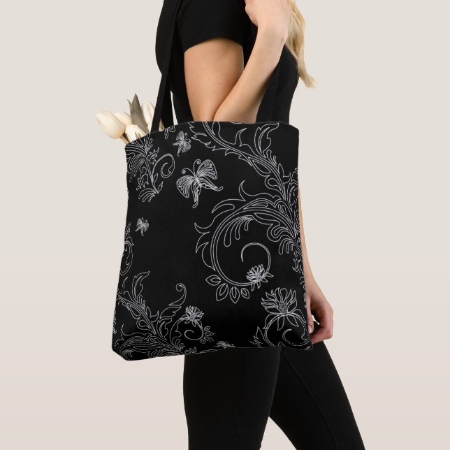 sac cabas ornement fleurs noir et blanc tote bag (Close Up)