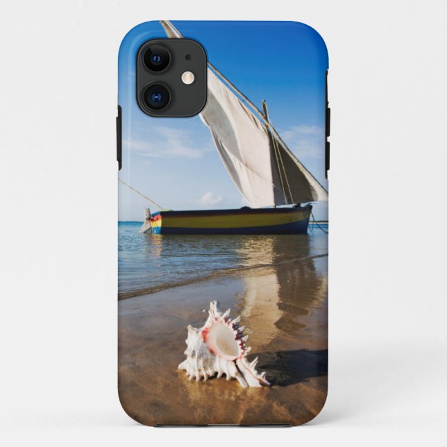 Sail Boat And Shell | Mozambique, Benguerra Lodge Case-Mate iPhone Case (Back)