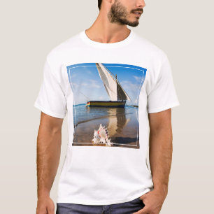 Sail Boat And Shell Mozambique, Benguerra Lodge T-Shirt