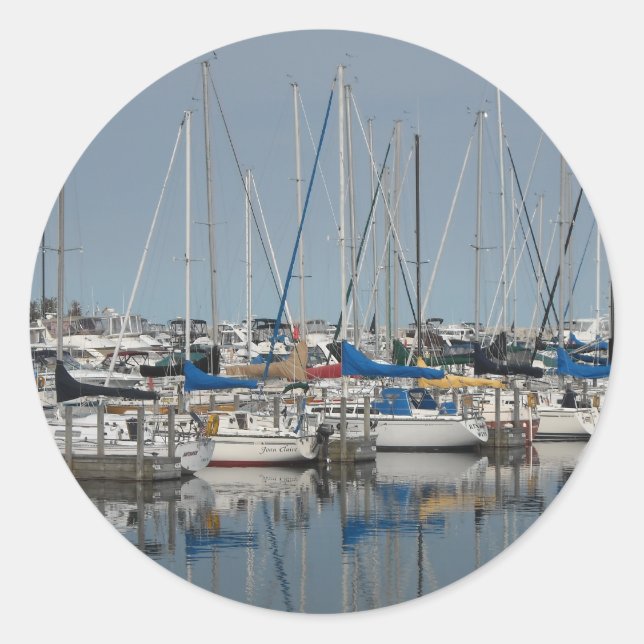 Sail Boat.Yachts Classic Round Sticker (Front)