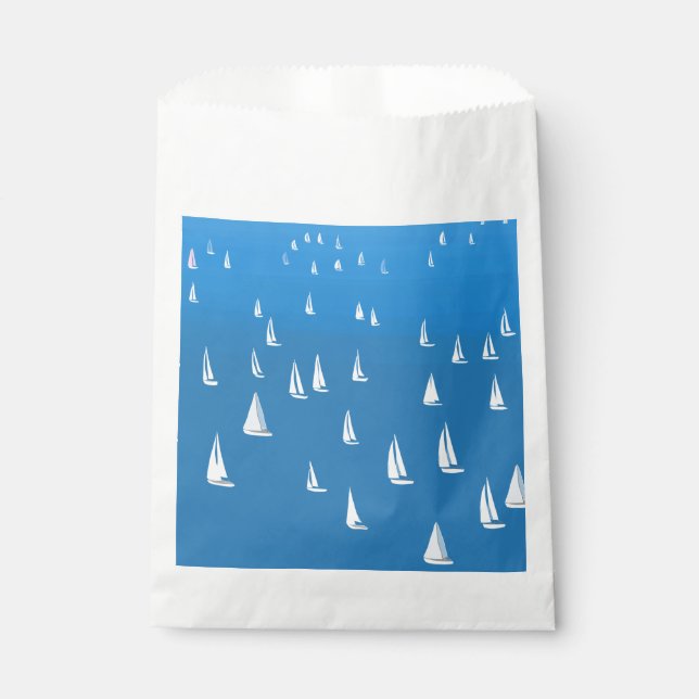 Sailing Boats in deep blue Sea - Regatta Sailboats Favour Bag (Front)